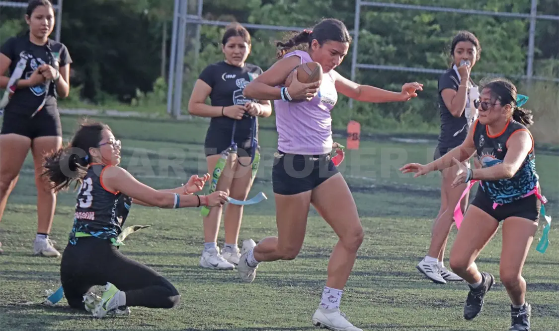 En la semana 10 de la Liga Uniflag de Tocho Bandera se definirá el camino a los “playoffs”. Diego Pérez/CP