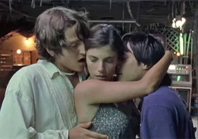 Invitan a ver Y tu mamá también Invitan a ver Y tu mamá también