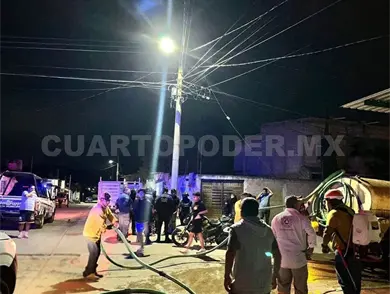 Cortocircuito causa un fuerte incendio