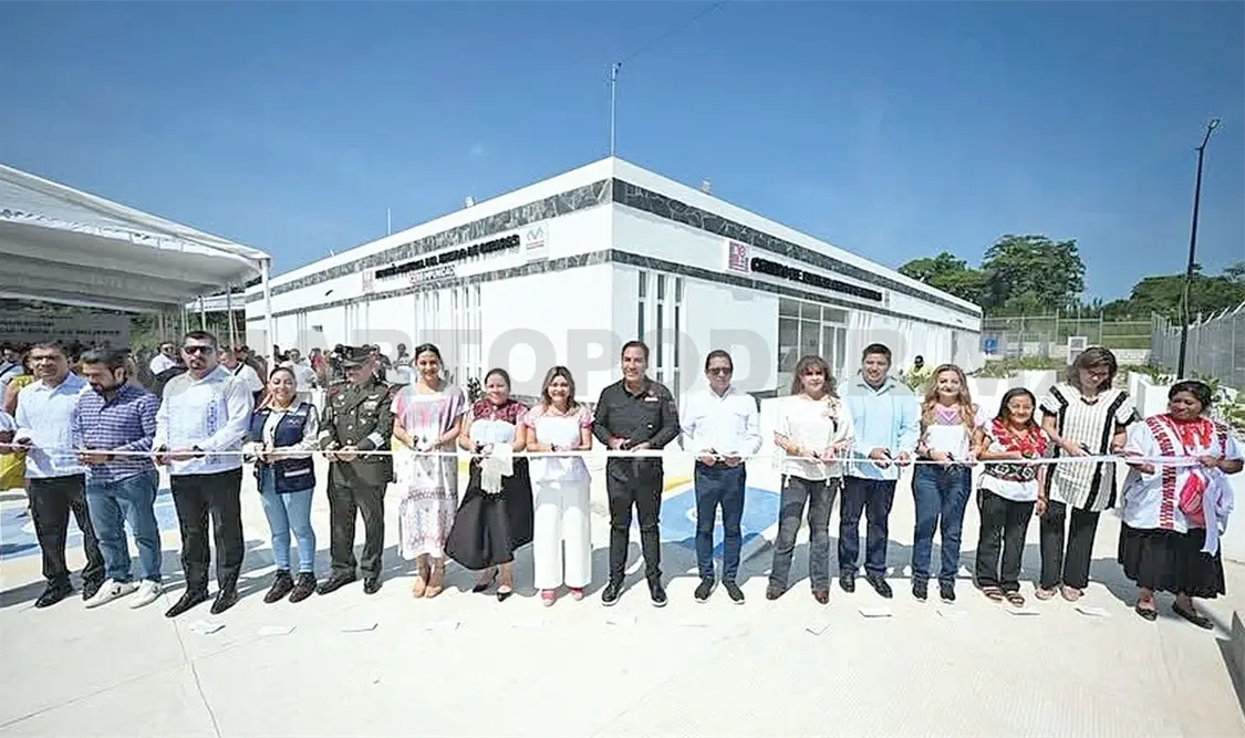 Destacó que la apertura de este centro suma a las acciones impulsadas el 8 de cada mes, en el marco del Día Estatal de las Mujeres. Cortesía