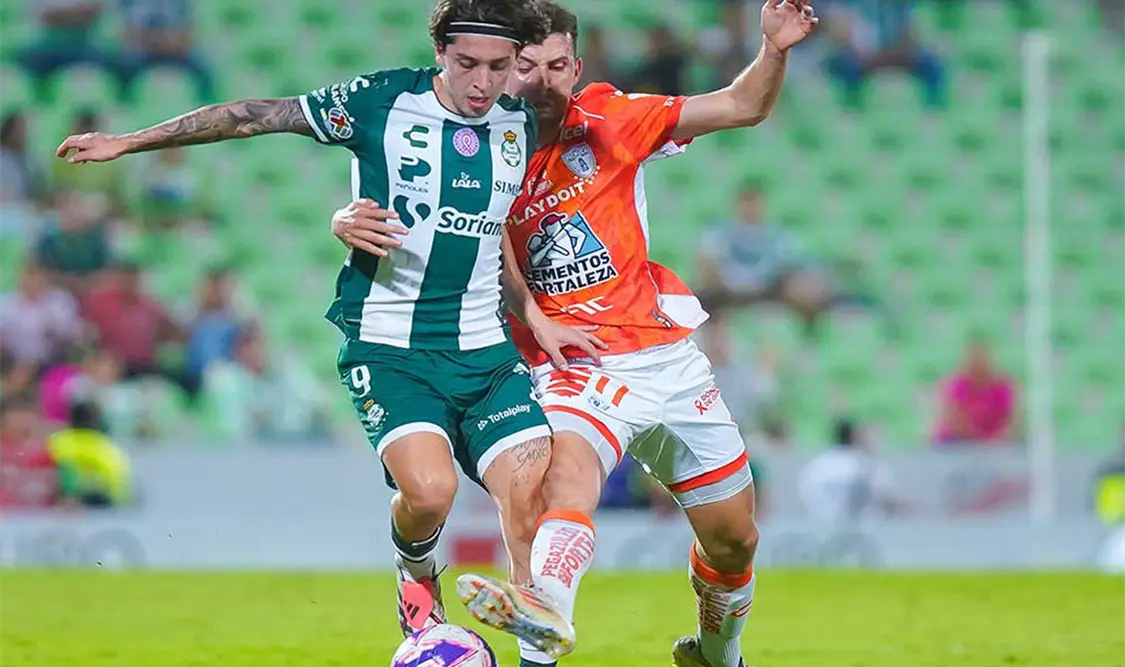 El duelo Santos-Pachuca podrá seguirse en exclusiva a través de la plataforma VIX. Agencias