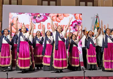 Invitan al Yoltlajtoli: Voces Vivas Invitan al Yoltlajtoli: Voces Vivas