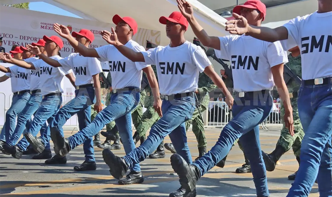 Se informó que con esas acciones se promueve la disciplina y el amor a la patria. Diego Pérez / CP