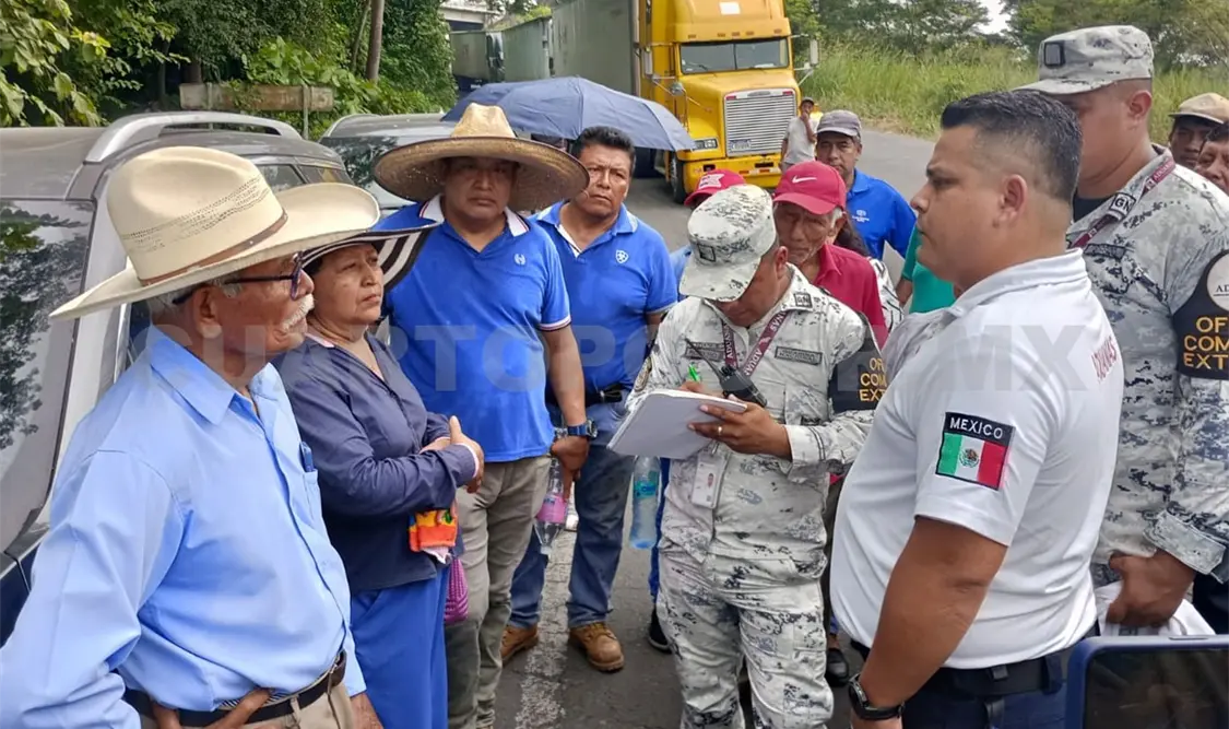 Productores urgen la intervención del gobernador para que se le dé una solución definitiva a esta problemática. Víctor Sánchez / CP