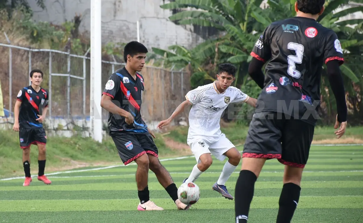 Pavones ADMC madruga a Chifut: 2 a 0