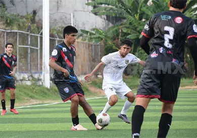 Pavones ADMC madruga a Chifut: 2 a 0
