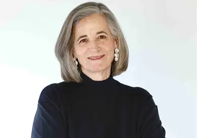 Mónica Lavín regresa con La ausencia Mónica Lavín regresa con La ausencia