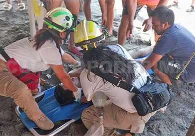 Lo rescatan de ahogarse en el mar