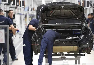 Líderes de industria aprueban jornada de 40 horas Líderes de industria aprueban jornada de 40 horas