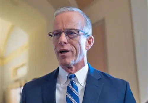 Aprueban proyecto para reabrir gobierno en EE. UU. Aprueban proyecto para reabrir gobierno en EE. UU.