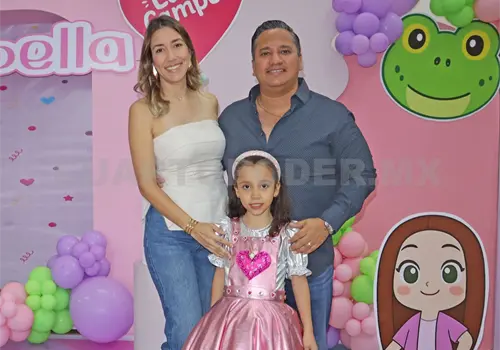 Isabella celebra sus primeros 6 añitos de vida Isabella celebra sus primeros 6 añitos de vida