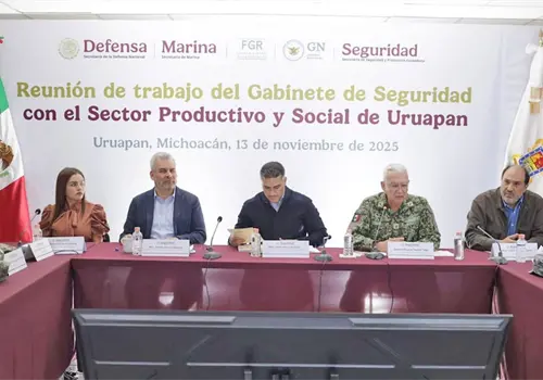 Gabinete de Seguridad recorre Uruapan Gabinete de Seguridad recorre Uruapan