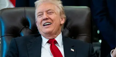 Organización Trump contrató a 184 extranjeros Organización Trump contrató a 184 extranjeros