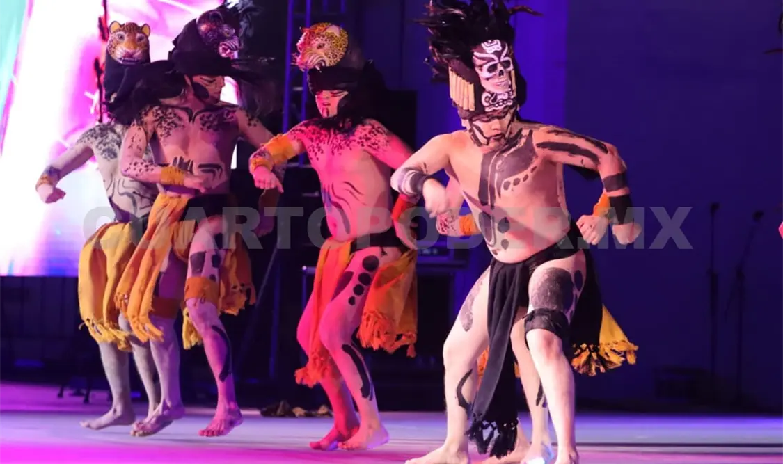 Una puesta en escena que narró la historia de Chiapas se presentó en la inauguración. Diego Pérez / CP