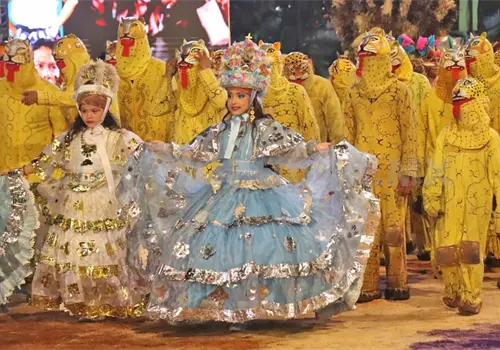 Tuxtla se pinta de fiesta y memoria Tuxtla se pinta de fiesta y memoria