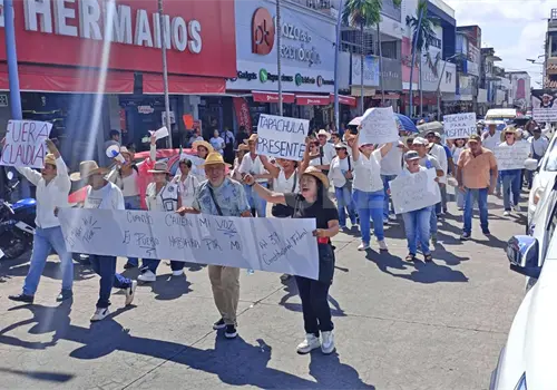 Se suman a manifestación nacional por la paz