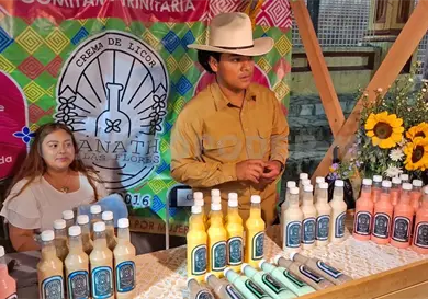 La fiesta promueve emprendimientos familiares