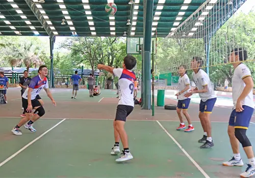 Canelos Boy mantiene el liderato