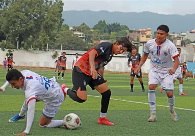 Con goleada, Lechuzas retoma el liderato