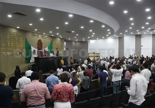 Es tiempo de erradicar a los dinosaurios políticos