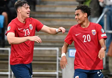 Noruega clasifica e Italia va a repechaje