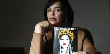 Anabel Hernández: ¡Al banquillo! Anabel Hernández: ¡Al banquillo!