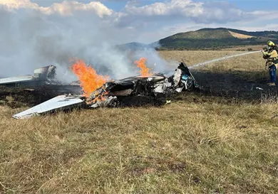 Reportan desplome de avioneta en Purépero