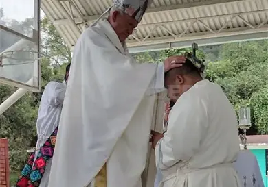 Ordenan al nuevo sacerdote Jos&eacute; Jes&uacute;s de la Cruz Flores
