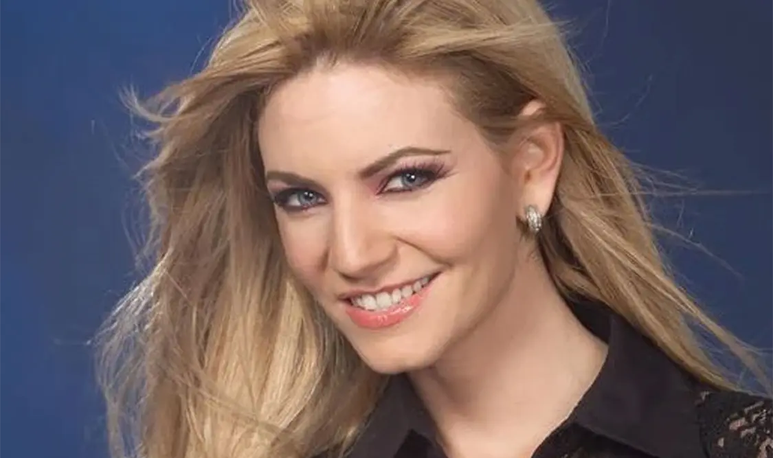 Manola se despide de sus compañeros