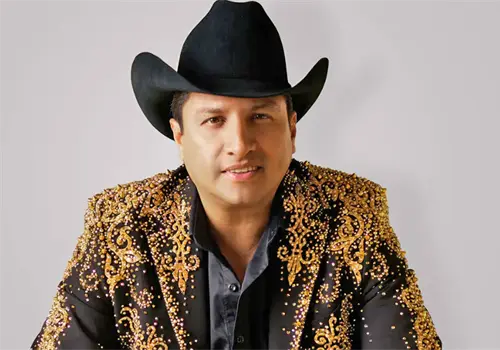 Julión desmiente detención de piloto