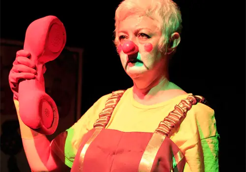 Abordan la pérdida desde el teatro