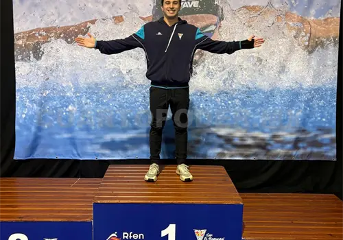 Rad se destaca en las piscinas de España