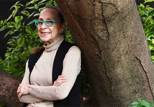 La comedia golpeada por la corrección