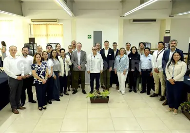 Unach se reúne con miembros del Banco Mundial