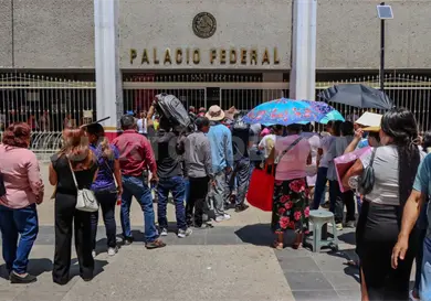 Más de 744 mil tarjetas de becas serán renovadas