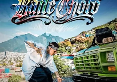 Santa Fe Klan presenta Baile Cholo