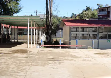 Dotarán de nuevos pizarrones digitales a 100 escuelas