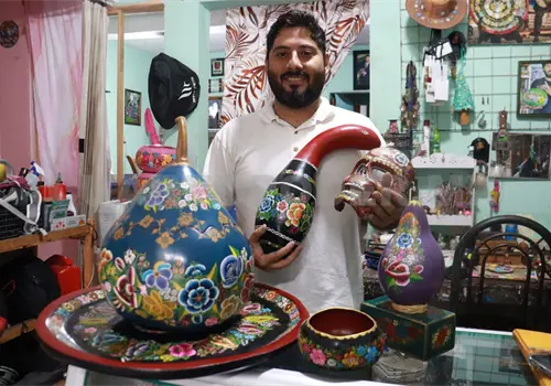 Laca: expresión cultural y fuente de ingresos