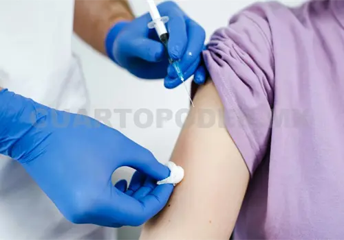 Auto-Vacúnate: campaña para proteger a familias