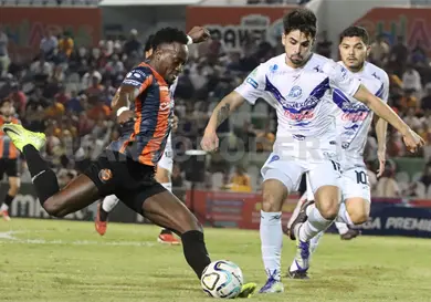 Se terminó el invicto de Jaguares FC