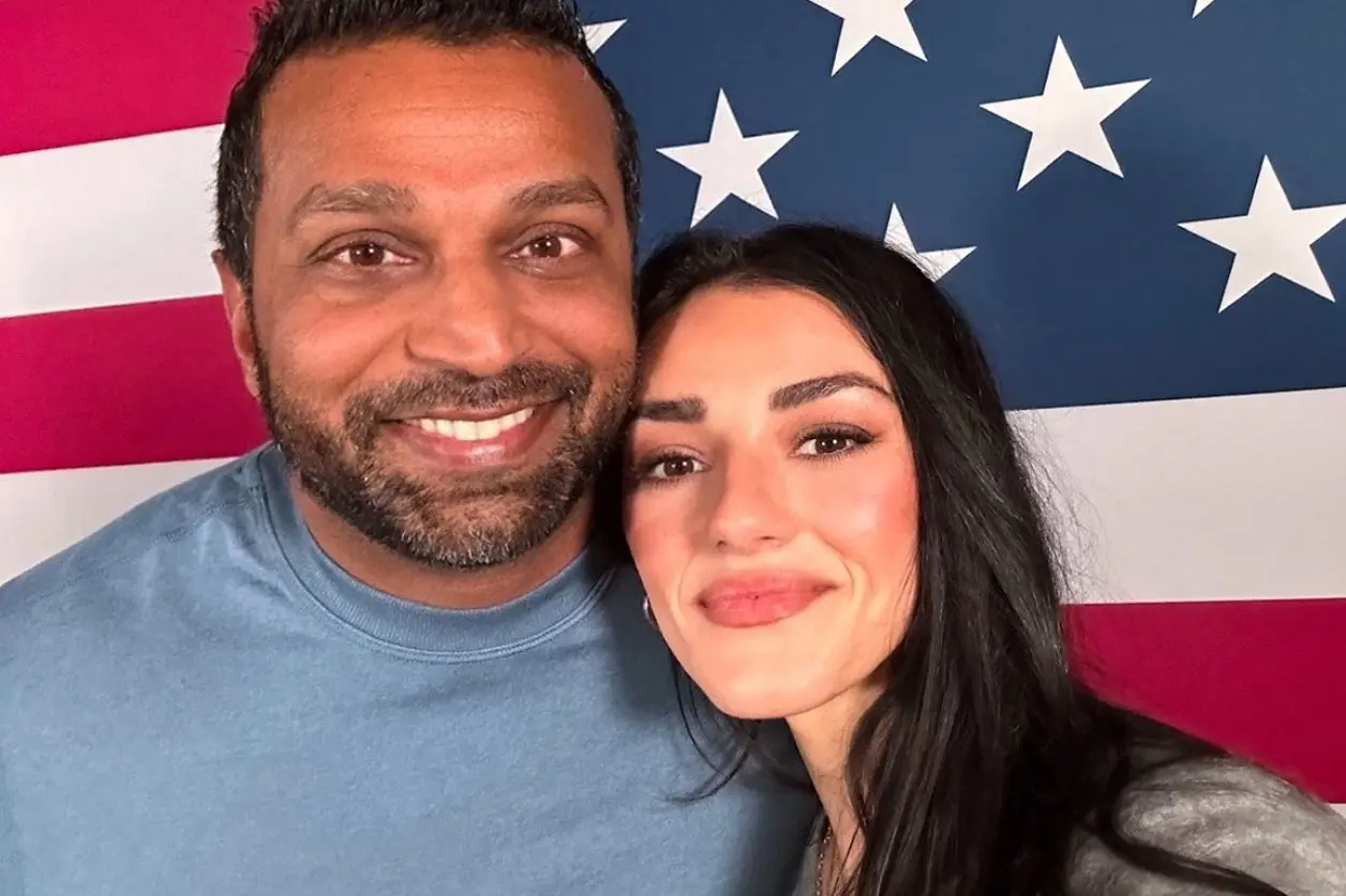 Director del FBI recurrió a SWAT para proteger a su novia Director del FBI recurrió a SWAT para proteger a su novia