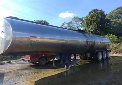 Aseguran 30 mil litros de hidrocarburo y gas LP Aseguran 30 mil litros de hidrocarburo y gas LP