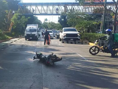 Corte de circulación salda con motorista lesionado