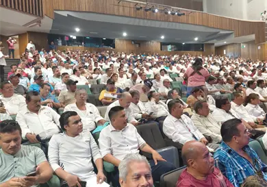 Imparten curso de aptitud para choferes en Tapachula