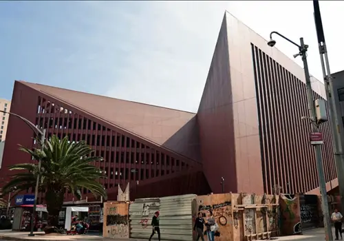 El AGA, un carísimo elefante blanco