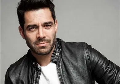 Omar deja ¿Quién es la máscara?