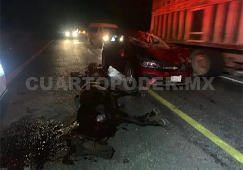 Se le atravesó un caballo y lo arrolló