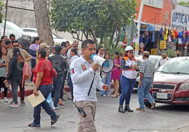 Evacuación masiva por fuerte temblor en Chiapas