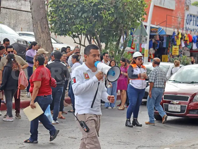 Evacuación masiva por fuerte temblor en Chiapas