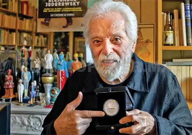 Entregan Medalla Bellas Artes a Jodorowsky Entregan Medalla Bellas Artes a Jodorowsky